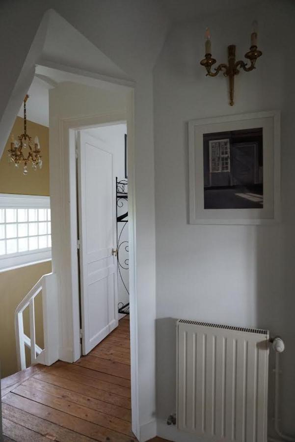 La Maison Du Gardien, Chateau De Lavenue Holiday home